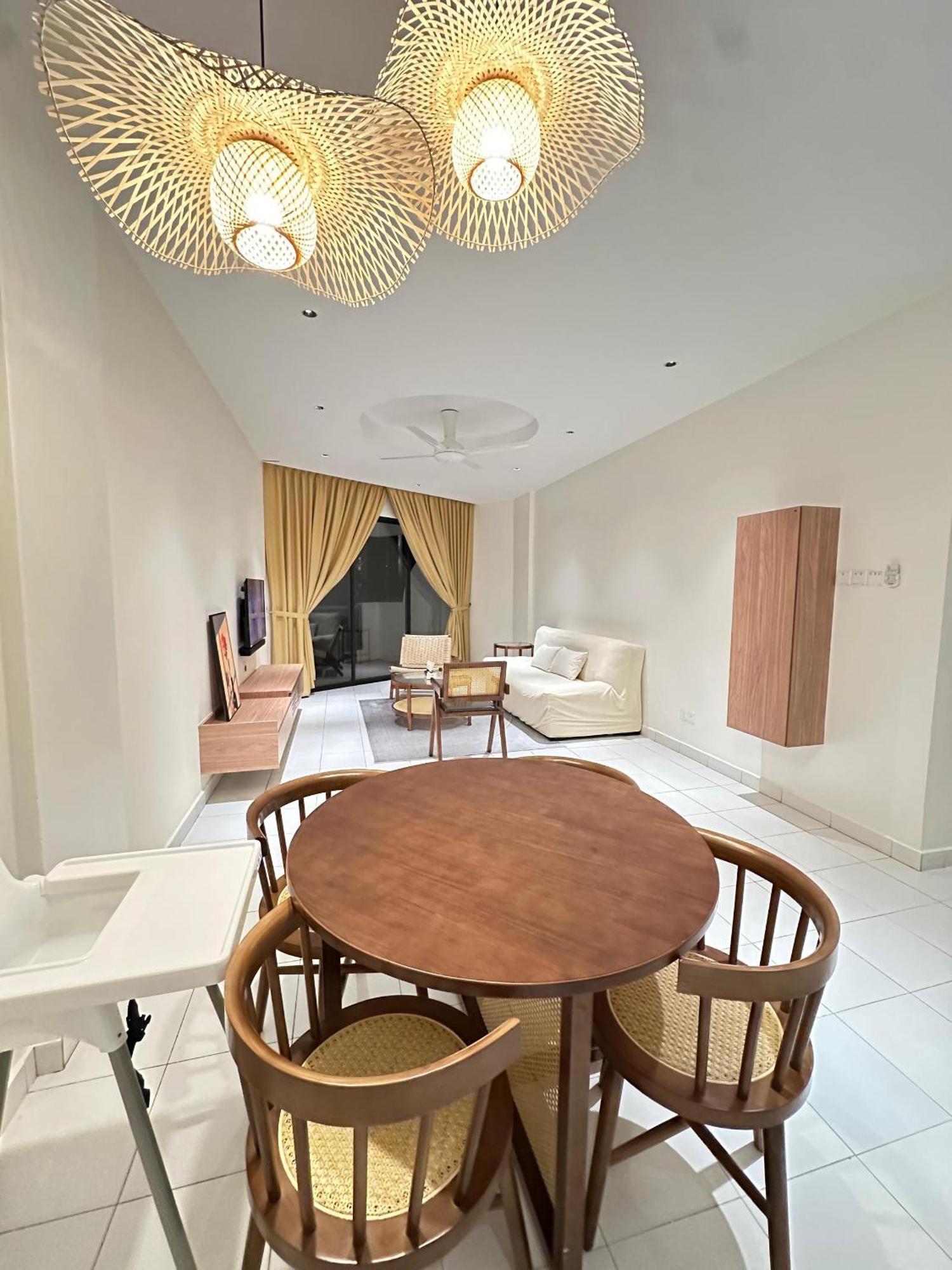 Newly Renovated Comfy Beachfront View At Seri Bulan Port Dickson Exterior photo